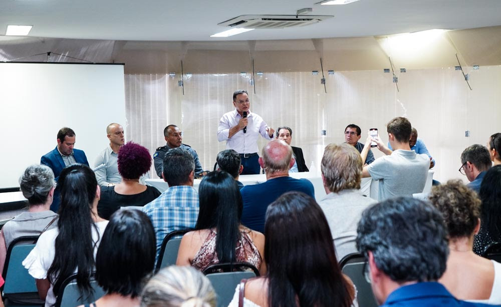 BOTELHO - DEBATE CONTRA VIOLÊNCIA NA CAPITAL
